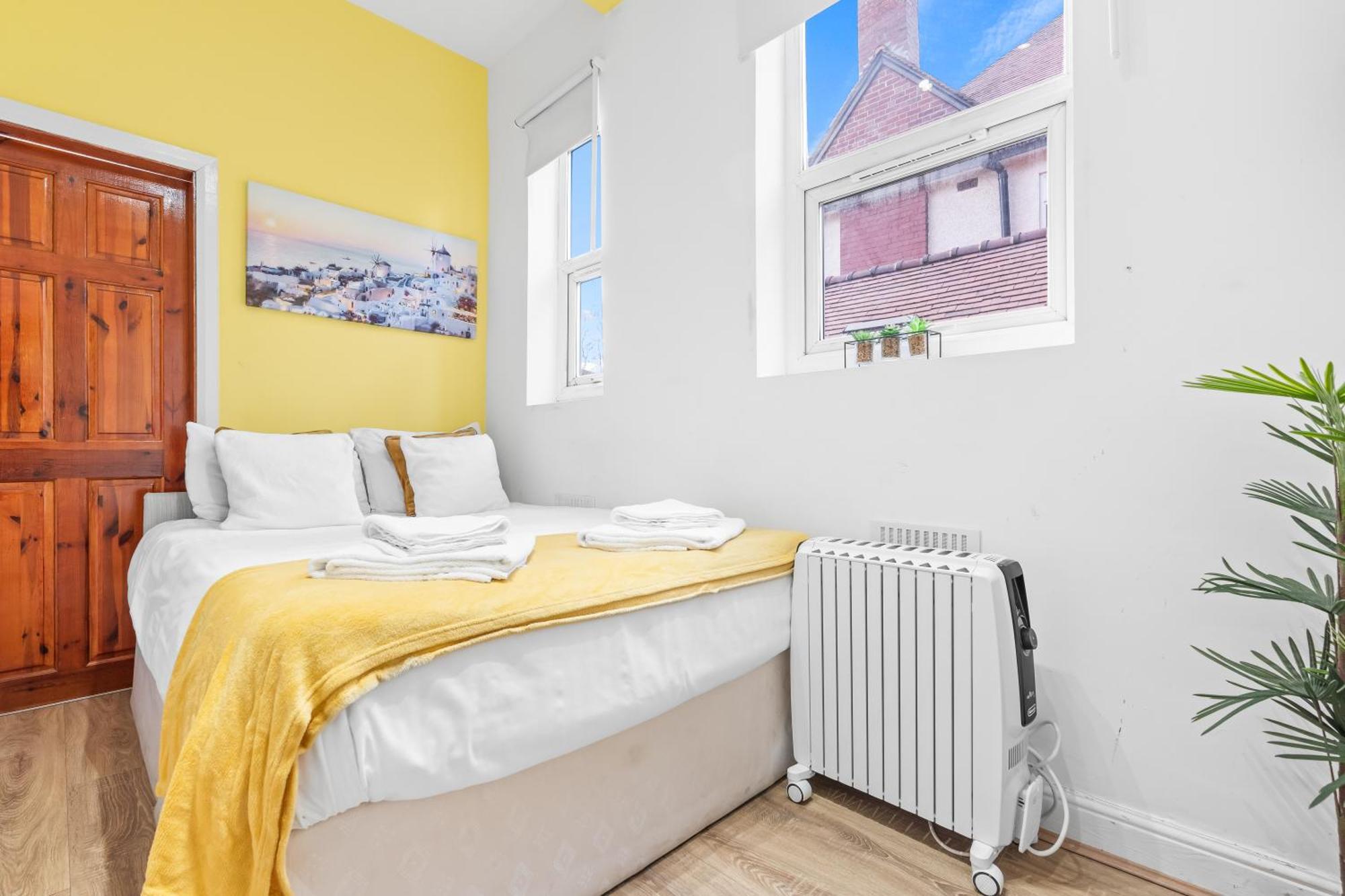 Cosy Entire Flat 5 Min From Citycentre Sleeps 4 Birmingham